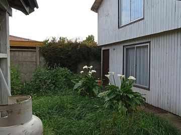 AVENIDA ERRAZURIZ, CASA, DEPTO Y DOS CABAÑAS $ 286.000.000.