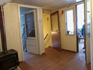 AVENIDA ERRAZURIZ, CASA, DEPTO Y DOS CABAÑAS $ 286.000.000.