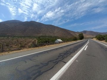 Petorca, parcela en producción con abundante agua.