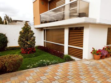 DEPARTAMENTO EN VENTA. SECTOR BODESUR.AMBATO