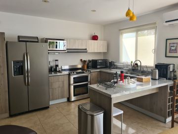 Venta casa en Torre de Piedra El Salitre