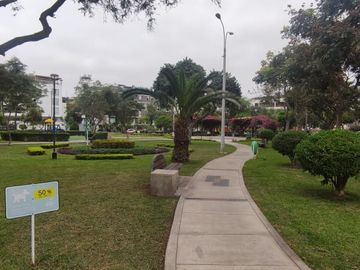 Alquilo Dúplex San Borja 150 m² Frente a Parque 1er Piso/ Us$1,000
