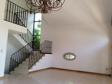 CASA EN VENTA FRACCIONAMIENTO  EN SANTA MARIA