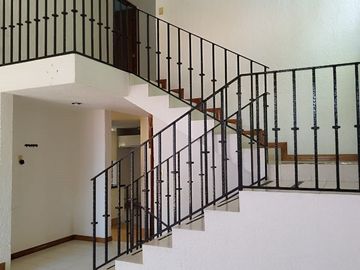 CASA EN VENTA FRACCIONAMIENTO  EN SANTA MARIA