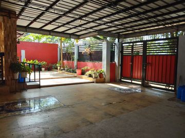 Well Maintained 4 Bedroom Furnished House For Sale