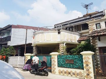 Rumah Dijual 2 Lantai di Pondok Ungu Permai Bekasi