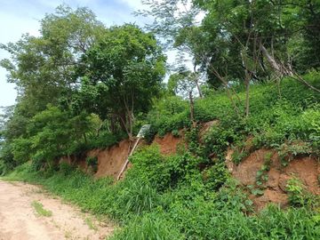TERRENO DE1.600 MTS2 EN CONJUNTO CERRADO CAMPESTRE EN SANTA MARTA.