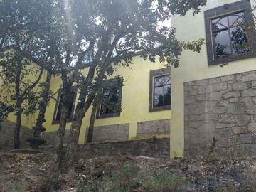 Casa Colonial en el Bosque de Mineral del Monte: Tranquilidad y Estilo de Vida Exclusivo