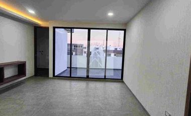 Casa Pre Venta en Lomas de Angelopolis Cluster Varsovia x Sonata  con amenidades frente área verde 4 recámaras cerca de sonata