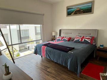 CASA EN VENTA EN ZONA ESMERALDA. FRACCIONAMIENTO RIBERA