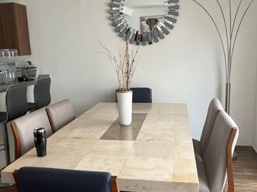 CASA EN VENTA EN ZONA ESMERALDA. FRACCIONAMIENTO RIBERA