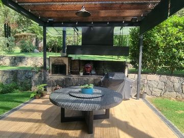 MAGNIFICA CASA EN VENTA, EN AVANDARO