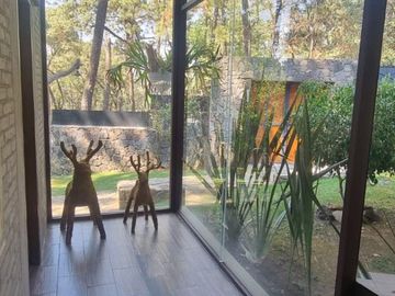 MAGNIFICA CASA EN VENTA, EN AVANDARO