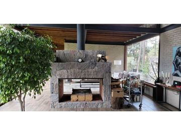 MAGNIFICA CASA EN VENTA, EN AVANDARO