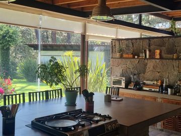 MAGNIFICA CASA EN VENTA, EN AVANDARO