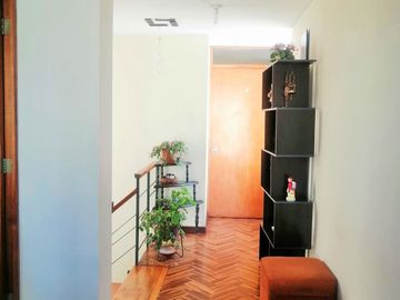 CASA EN VENTA - A POCAS CUADRAS DEL OVALO QUIÑONES