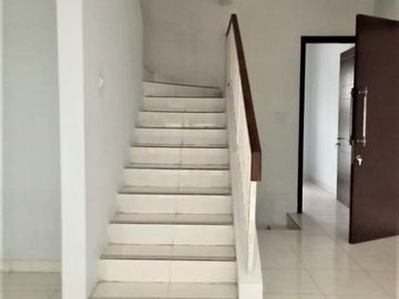 1. DIJUAL RUMAH SIAP HUNI DI DISCOVERY CONSERVA BINTARO SEKTOR 9