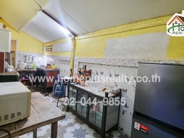 หมู่บ้านภัทรารมย์2 เฟส2 (หลังมุม) ถนนปทุมธานี-บางเลน ใกล้โรงเรียนวัดลาดหลุมแก้ว