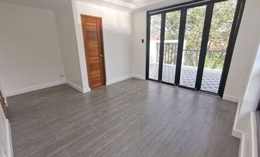 Spacious 4 Bedroom Dream Home in BFICHAI BF Homes, Las Pinas City For Sale ! 🏡 3-Storey Beauty with High Ceilings I Stunning Balconies & Garden 🌳I 📞 C
