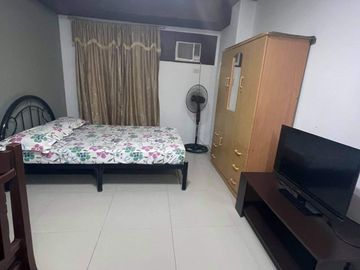 FOR RESALE STUDIO UNIT at MPLACE SOUTH TRAINGLE IN PANAY AVENUE/MOTHER IGNACIA QUECON CITY