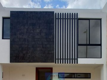 Casa En Venta en Cancún Arbolada Residencial