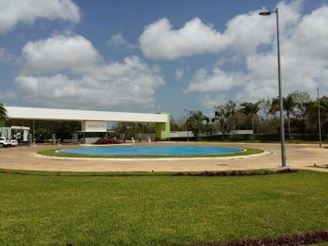 Casa En Venta en Cancún Arbolada Residencial