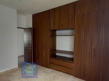 Casa En Venta en Cancún Arbolada Residencial