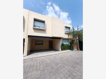 CASA EN VENTA DE 3 RECÁMARAS EN PASEO DEL FRESNO