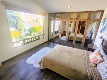 Casa en Venta en camino real a Cholula, puebla - 380 m2, 4 recamaras y bar para tu confort