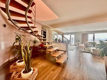 VENTA DEPARTAMENTO DUPLEX PENTHOUSE URB. VALLE HERMOSO OESTE – SURCO.