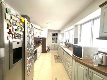 VENTA DEPARTAMENTO DUPLEX PENTHOUSE URB. VALLE HERMOSO OESTE – SURCO.