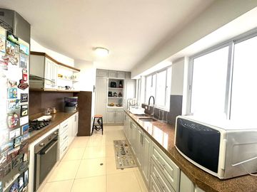 VENTA DEPARTAMENTO DUPLEX PENTHOUSE URB. VALLE HERMOSO OESTE – SURCO.
