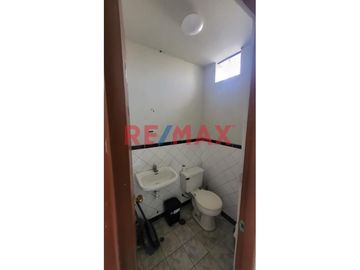 Vendo Oficina 4To Piso Centro Civico Almagro Con 27.80M2 ID 1089680