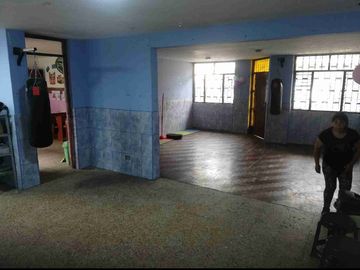 Remate de Casa/Colegio en Canto Grande, san juan de Lurigancho