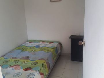 Casa en Venta dividida en 4 Apartamentos Barrio San Fernando.
