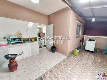 Townhouse for sale in Krathum Lom, Om Noi, Sakhon Kasem, Phetkasem, Phutthamonthon Sai 4 areas: Nichakorn Village 3: 2 floors, 21 sq m: CODE JN-91175