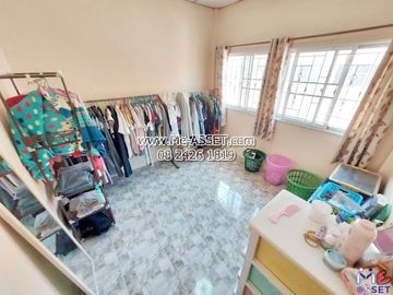 Townhouse for sale in Krathum Lom, Om Noi, Sakhon Kasem, Phetkasem, Phutthamonthon Sai 4 areas: Nichakorn Village 3: 2 floors, 21 sq m: CODE JN-91175