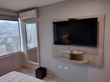 Milla De Oro - Best Location of El Poblado, Medellin Colombia