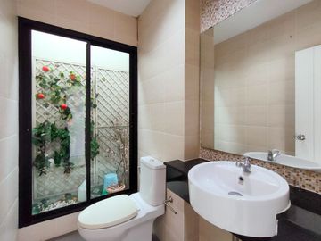 Modern style house for sale with fish pond in a secured Mooban, San Kamphaeng, Chiang Mai