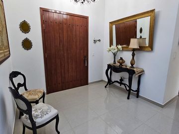 Excelente Casa en Venta Uniplanta en Villas de Irapuato.