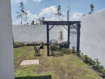 CASA EN VENTA EN ZINACANTEPEC, TOLUCA