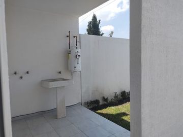 CASA EN VENTA EN ZINACANTEPEC, TOLUCA