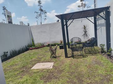 CASA EN VENTA EN ZINACANTEPEC, TOLUCA