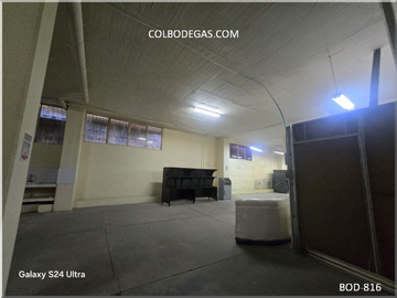 ALQUILER DE BODEGA DE 360 METROS2, ¡Tu espacio ideal te espera! ¿Buscas la bodega perfecta para hacer crecer tu negocio?.
