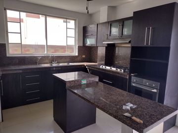 Casa de venta en manta zona sur