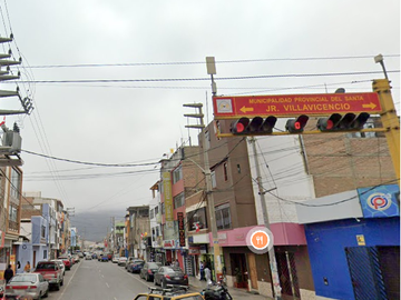 VENTA DE TERRENO COMERCIAL A UNA CUADRA DE LA PLAZA DE ARMAS CHIMBOTE