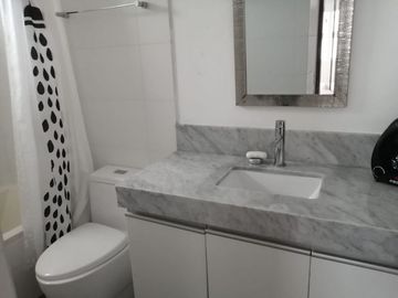DEPARTAMENTO EDIFICIO MODERNO EXCELENTE UBICACION TOP ZONA LA DALMACIA