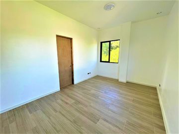 4 Bedroom House and Lot For Sale in Metropolis Pit-os Cebu