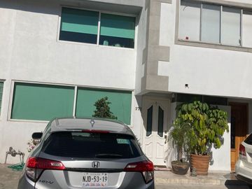 CASA EN VENTA EN COLON ECHEGARAY