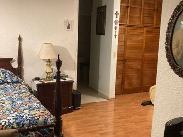 CASA EN VENTA EN COLON ECHEGARAY